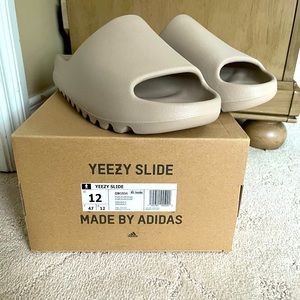 Adidas Yeezy Slides